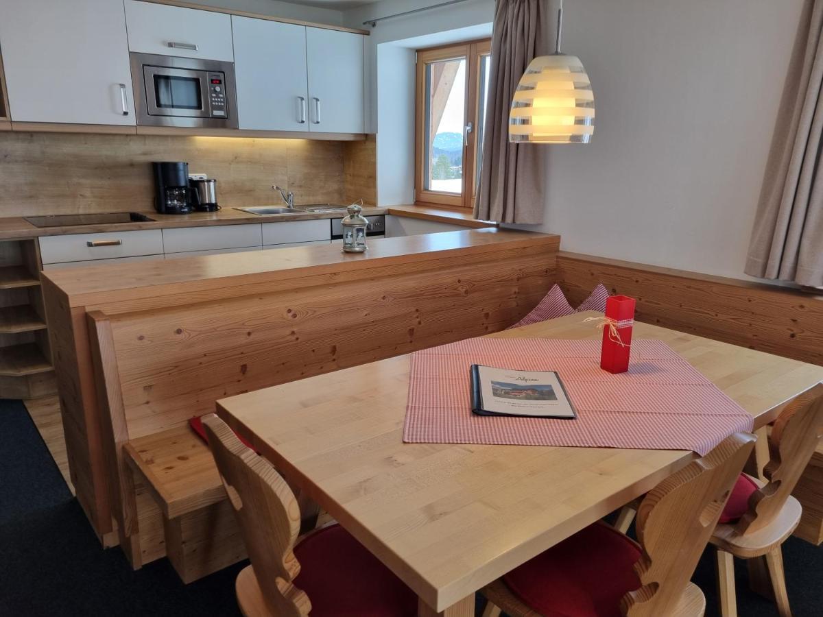 Gaestehaus Alpina Riezlern Exteriör bild